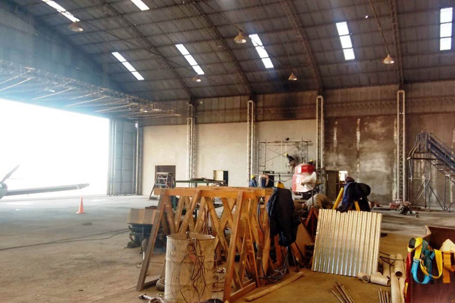 Se refacciona el hangar provincial en el aeropuerto de Viedma