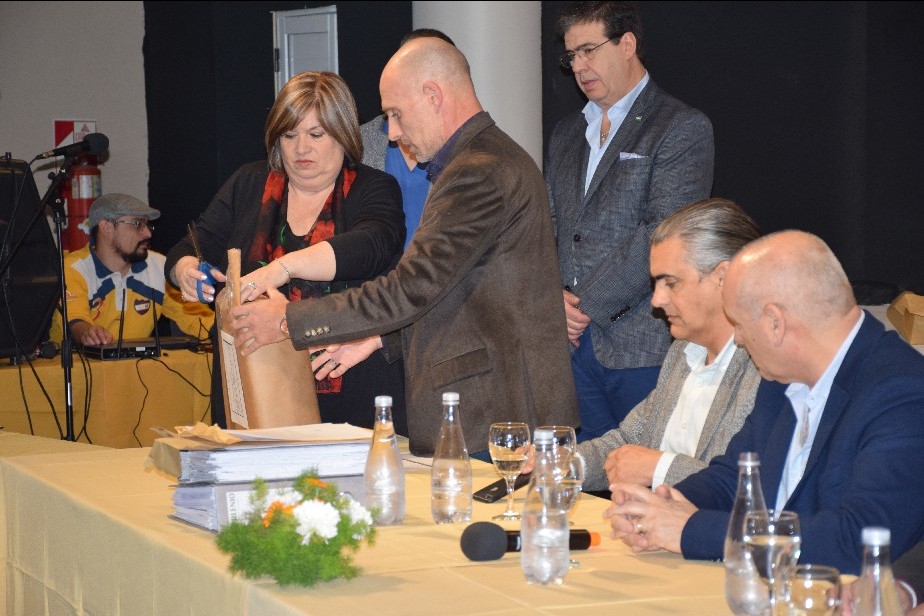 Tres ofertas para finalizar la construcciÃ³n del hospital de Las Grutas